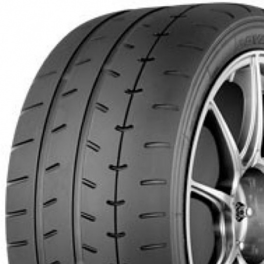 Yokohama Advan A052 215/40 R 17 87W